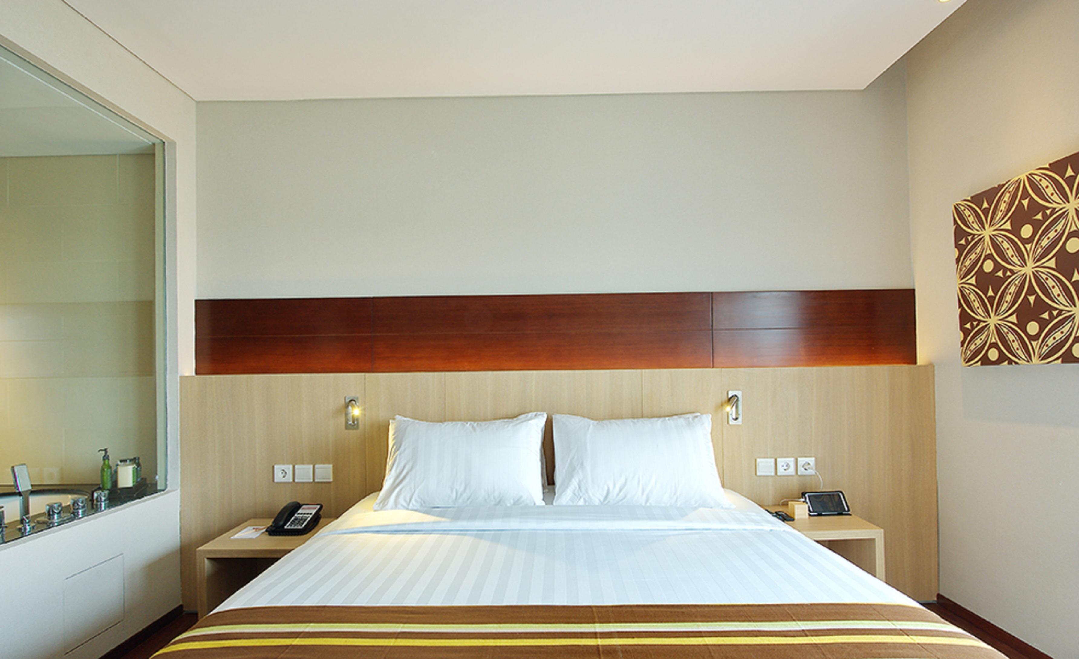 Ra Premiere Simatupang Hotel Cilandak  Buitenkant foto