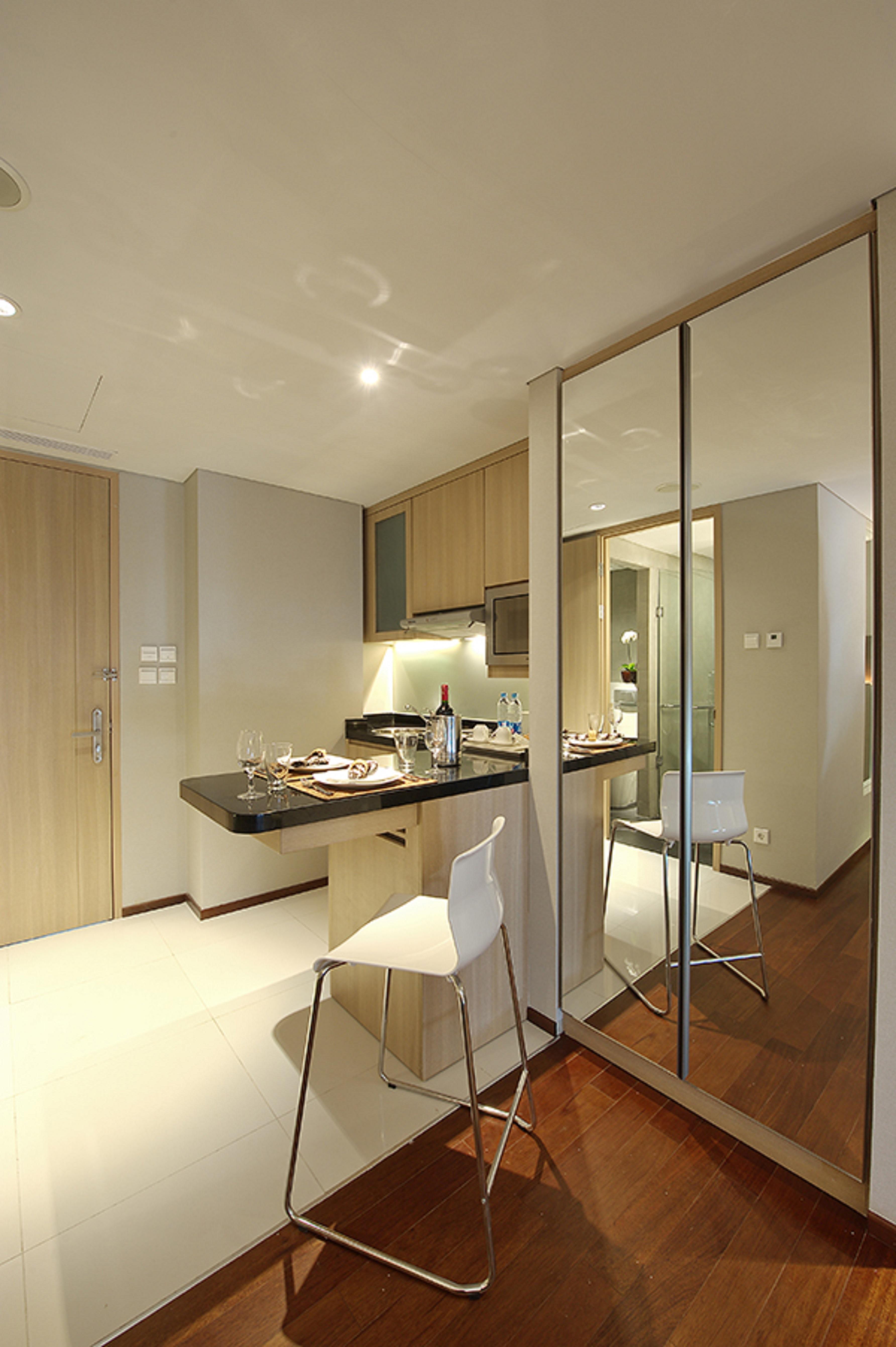 Ra Premiere Simatupang Hotel Cilandak  Buitenkant foto
