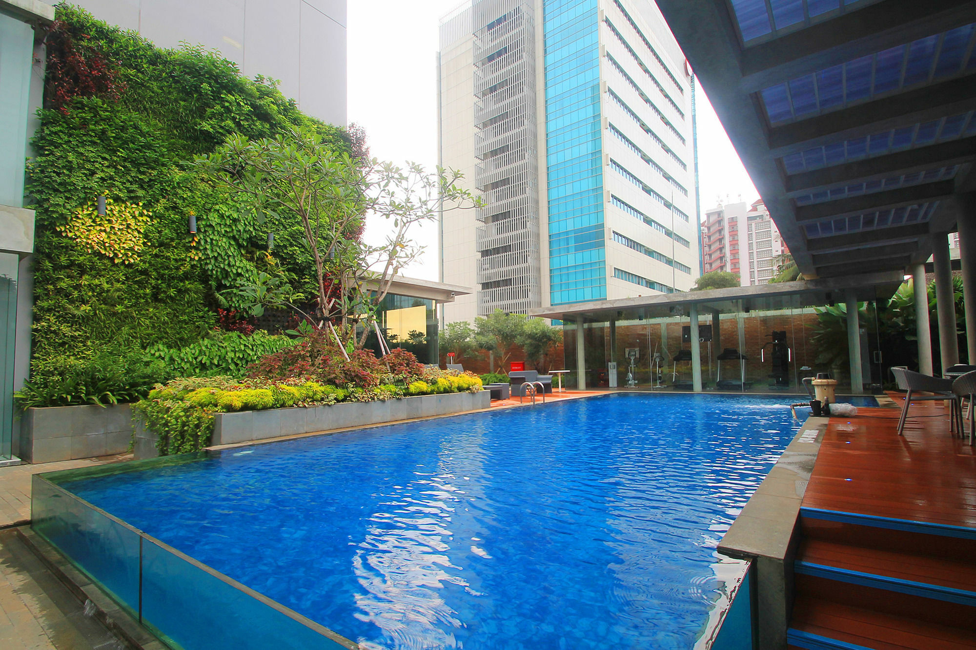 Ra Premiere Simatupang Hotel Cilandak  Buitenkant foto
